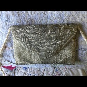 NWT Platinum Beaded Evening 3-Way Purse. Lined +
